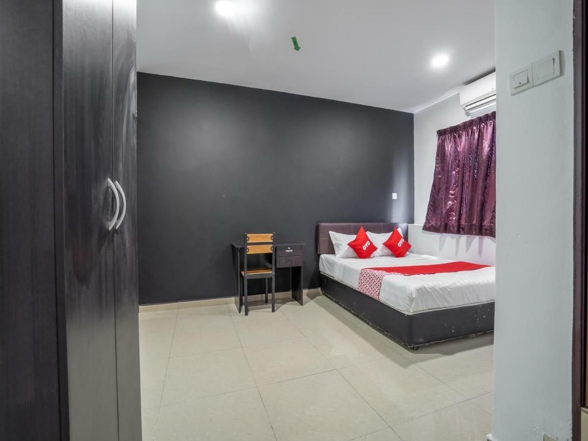 Oyo 1167 Rest And Go Hotel Klang Dış mekan fotoğraf