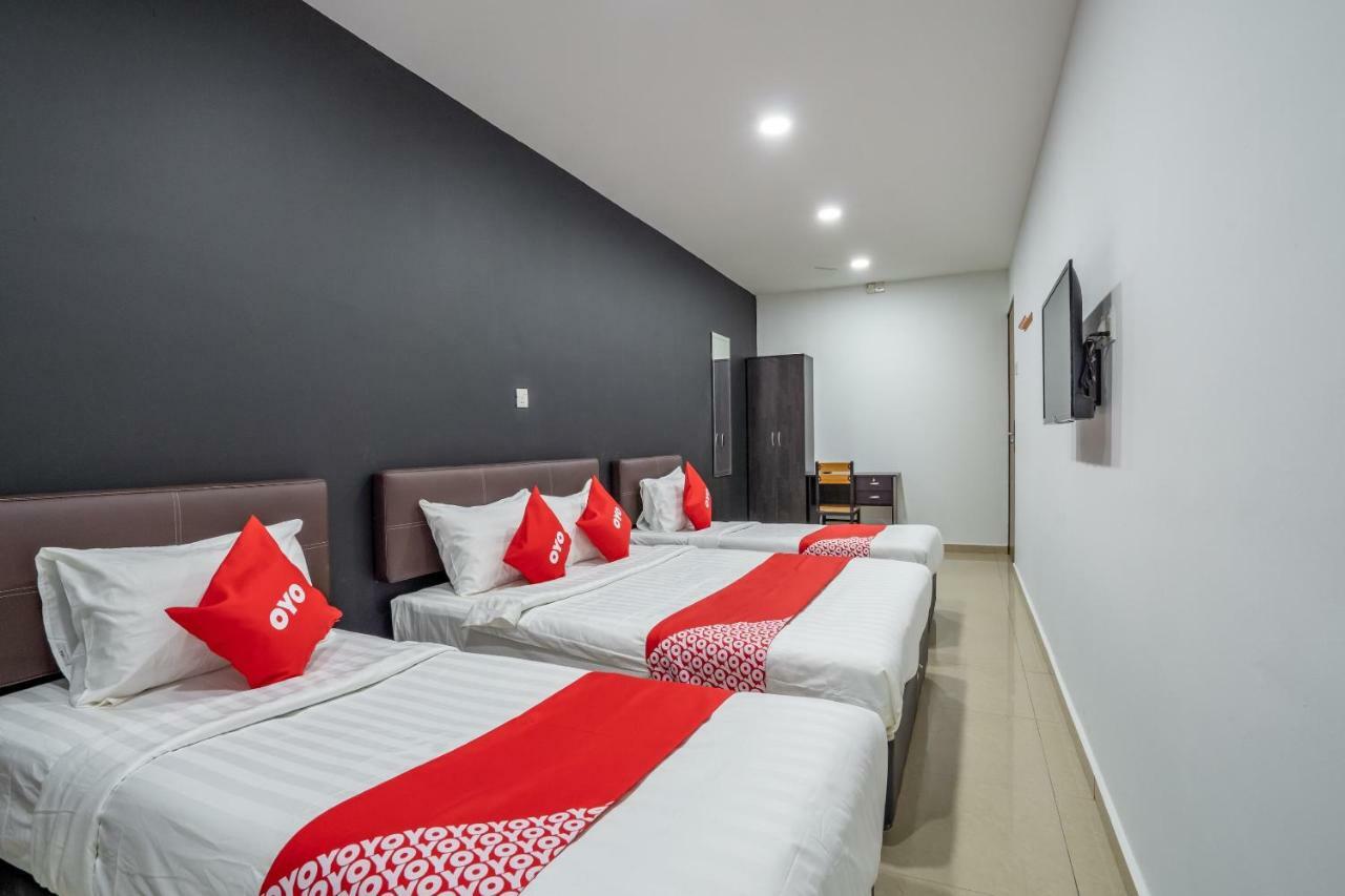 Oyo 1167 Rest And Go Hotel Klang Dış mekan fotoğraf