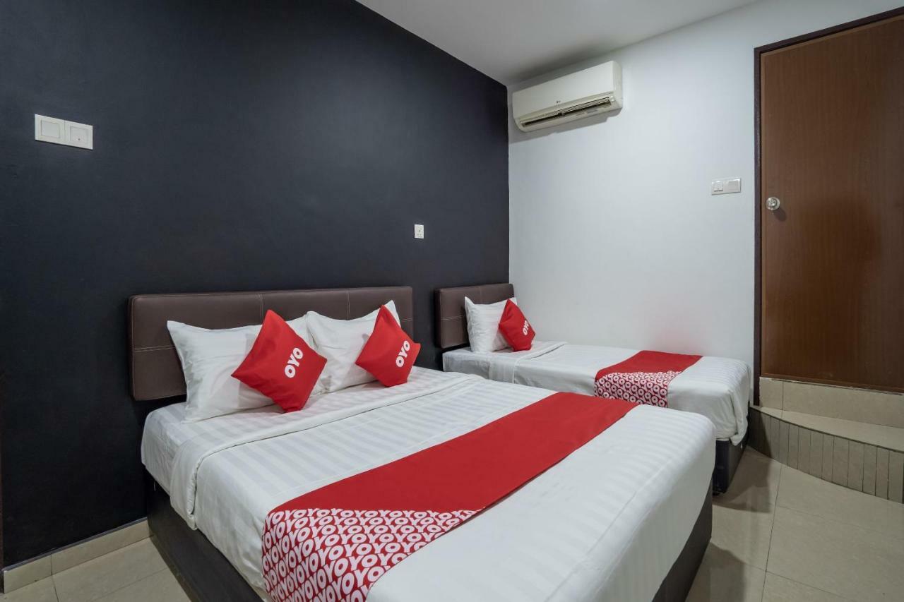 Oyo 1167 Rest And Go Hotel Klang Dış mekan fotoğraf