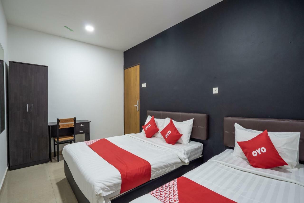 Oyo 1167 Rest And Go Hotel Klang Dış mekan fotoğraf